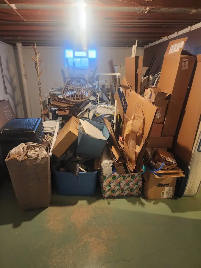 Roll-off dumpster container at job site for 20 Yard Dumpster Rental in Pima